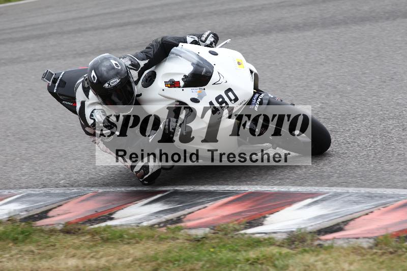 /Archiv-2022/13 25.04.2022 Plüss Moto Sport ADR/Freies Fahren/480